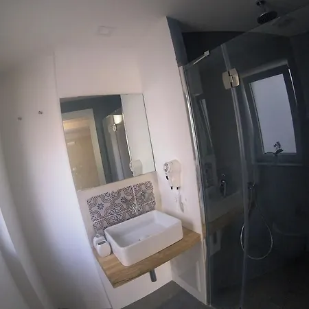 Kadi Guest house