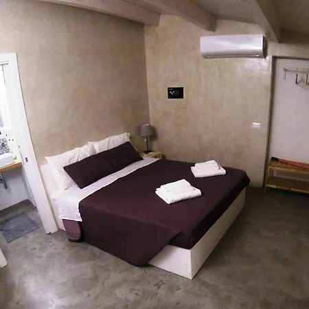 Guest house Kadi